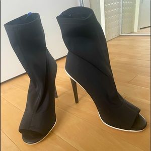 NEW Aldo high heel booties